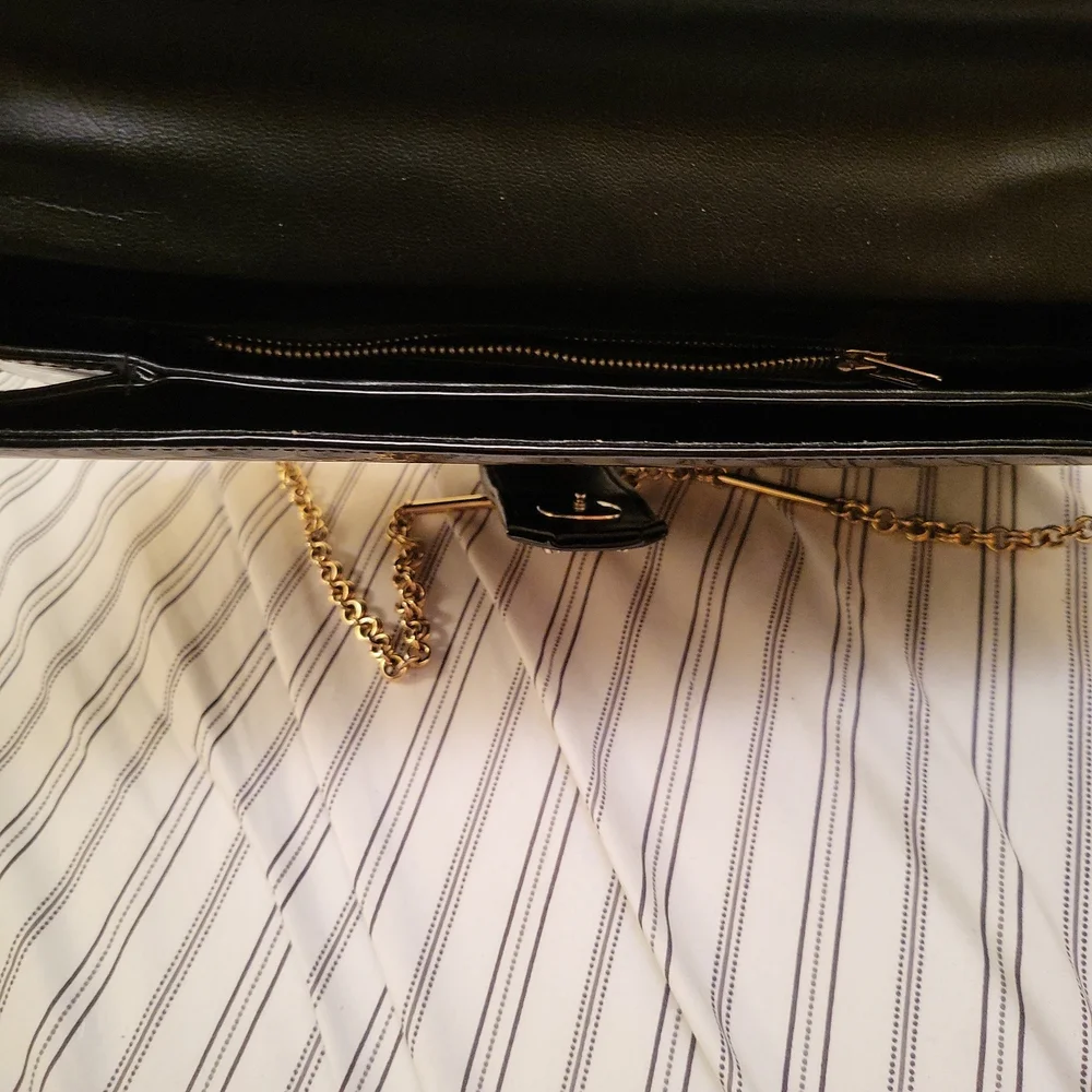 Vintage (70s) Black Patent Leather Clutch/Shoulder Bag - Picture 5 of 7